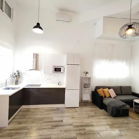 La Victoria Apartment