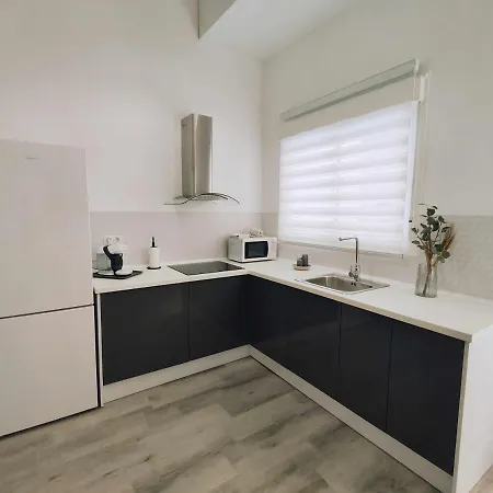 La Victoria Apartment